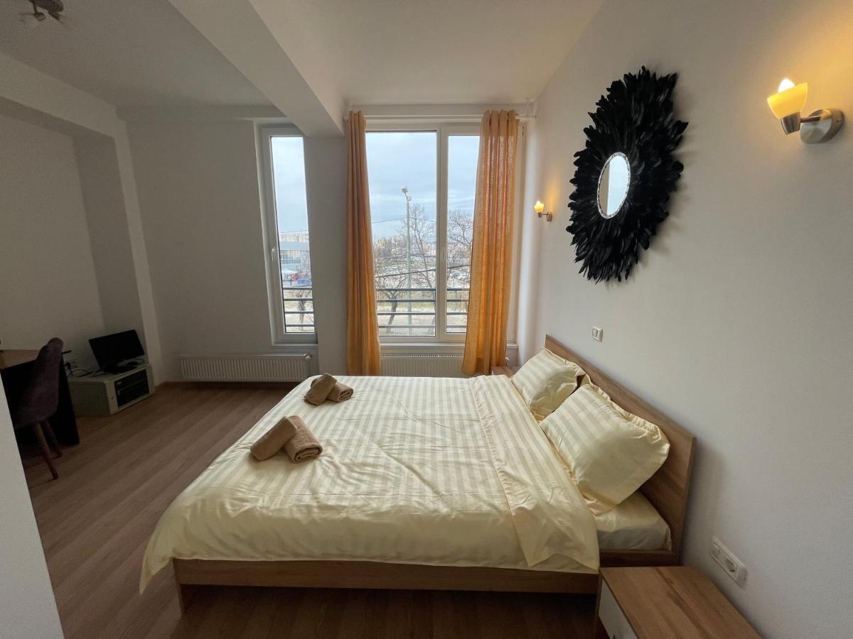 New Central Nr1 Self Checkin Oldcity Center Paid Parking With Lift 티미쇼아라 외부 사진